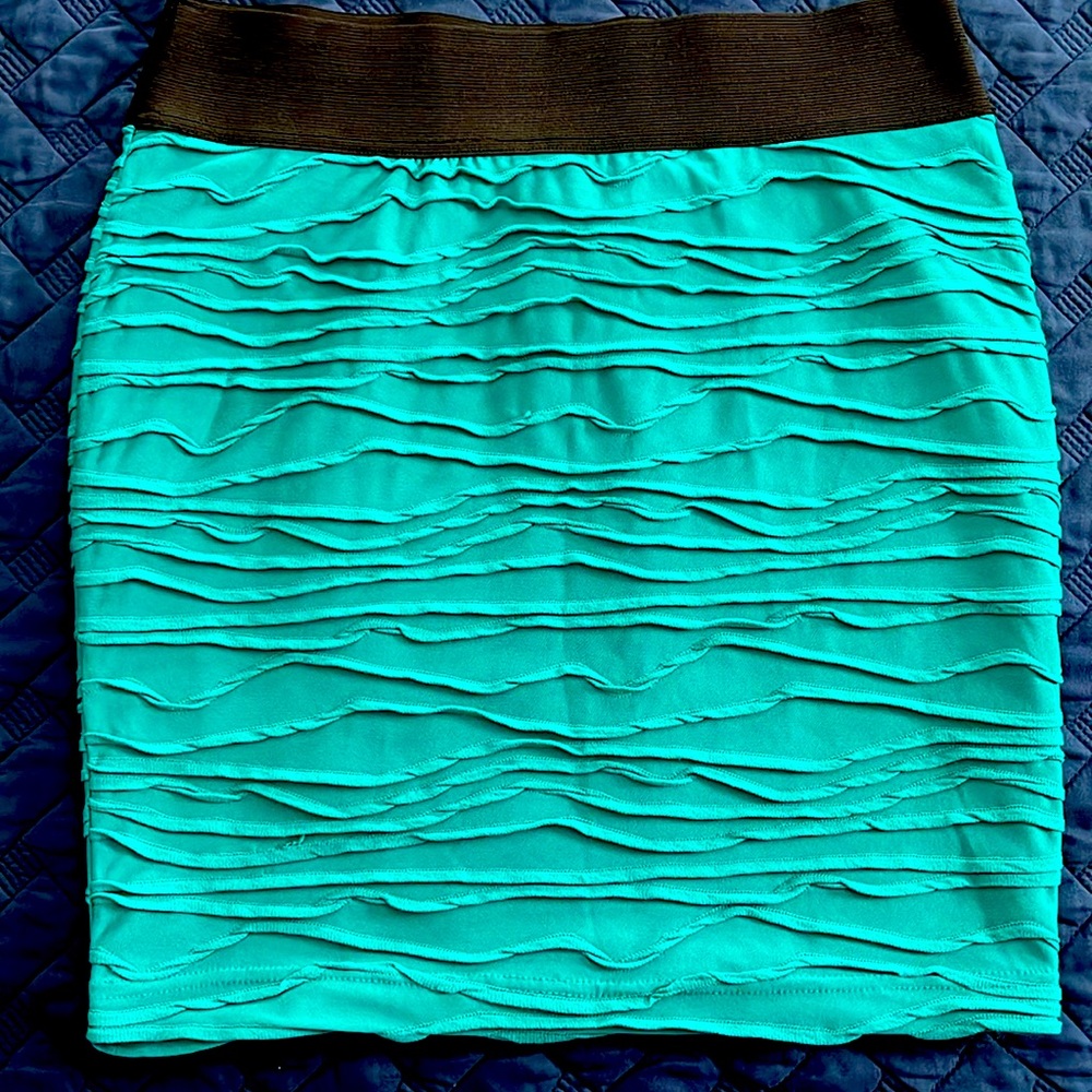 Women’s Teal Ruffled Mini Skirt Black Waistband Flattering Fit for Night Out